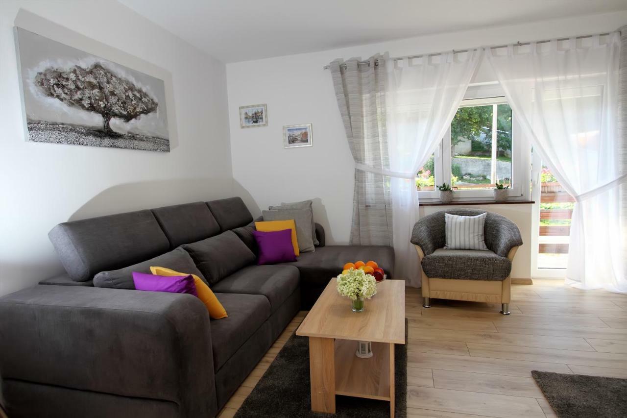Ferienwohnung Apartman Ana Otočac Exterior foto